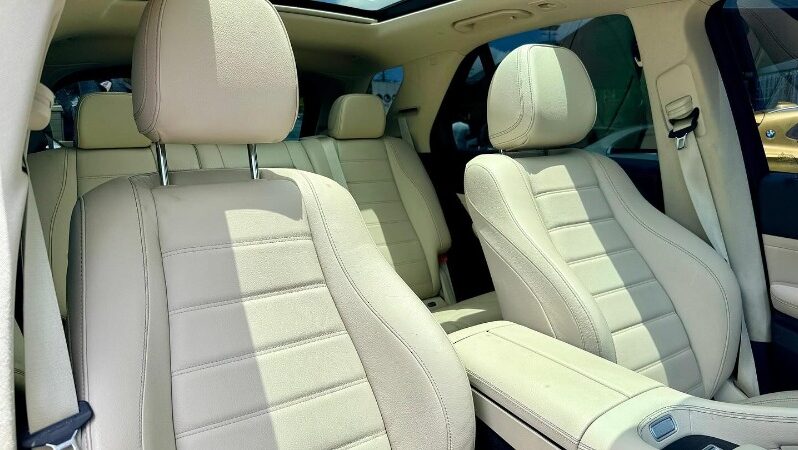 
								Unregistered 2020 Mercedes Benz Benz GLE 350d full									