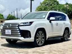 Unregistered 2023 Lexus Lexus LX600