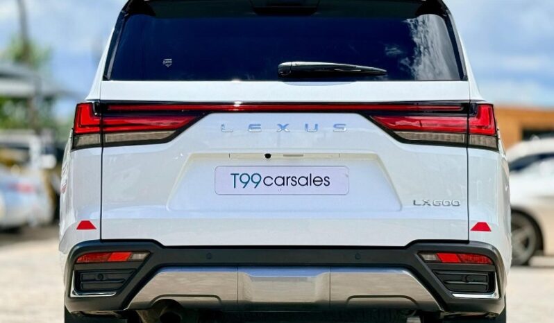 
								Unregistered 2023 Lexus Lexus LX600 full									