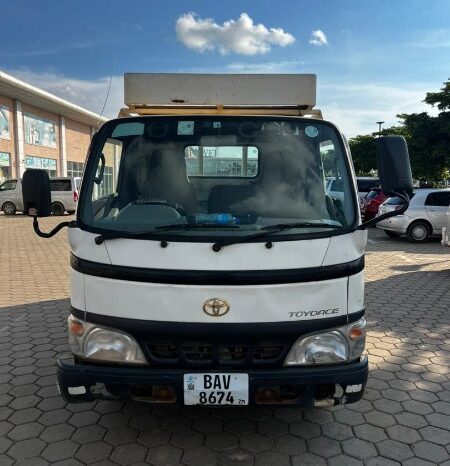 
								TOYOTA TOYOACE full									
