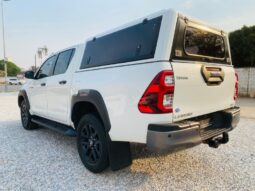 
										Toyota Hilux Legend RS 2022 full									