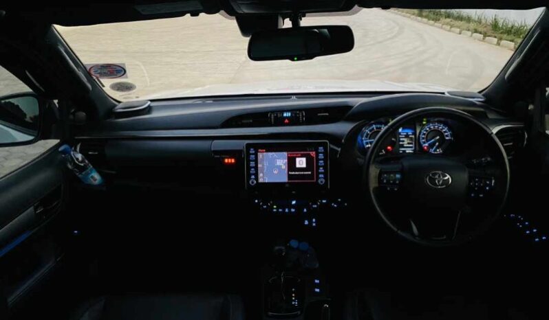 
								Toyota Hilux Legend RS 2022 full									