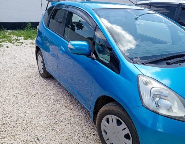 
								Unregistered Honda Fit full									