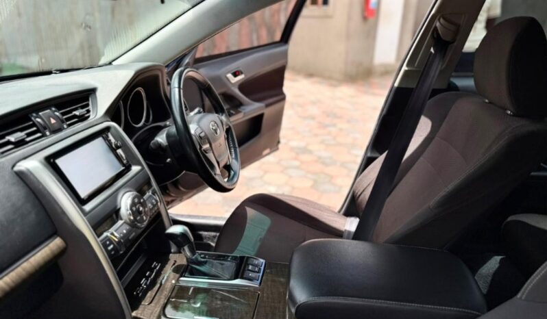 
								Unregistered Toyota Mark X full									