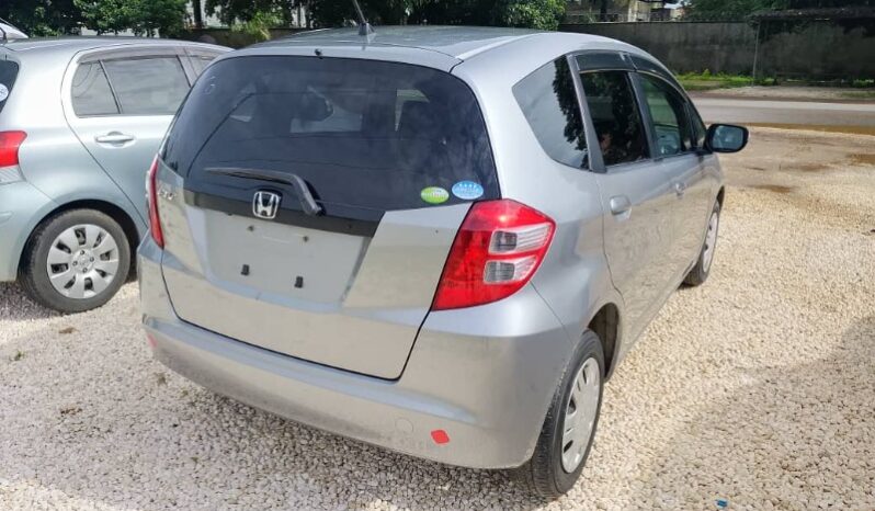 
								Unregistered Honda Fit full									