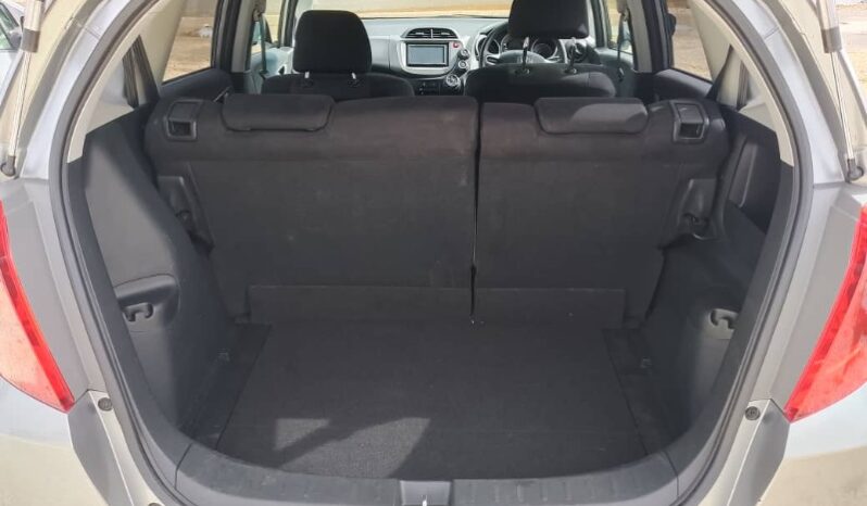 
								Unregistered Honda Fit full									