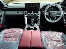 2023 Toyota Land Cruiser 300 GR Sport