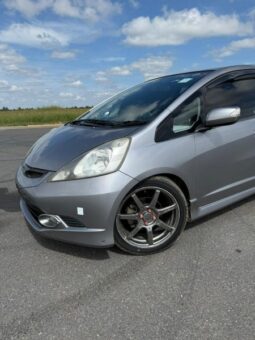 
										Unregistered 2009 Honda FIT RS full									
