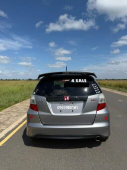
										Unregistered 2009 Honda FIT RS full									