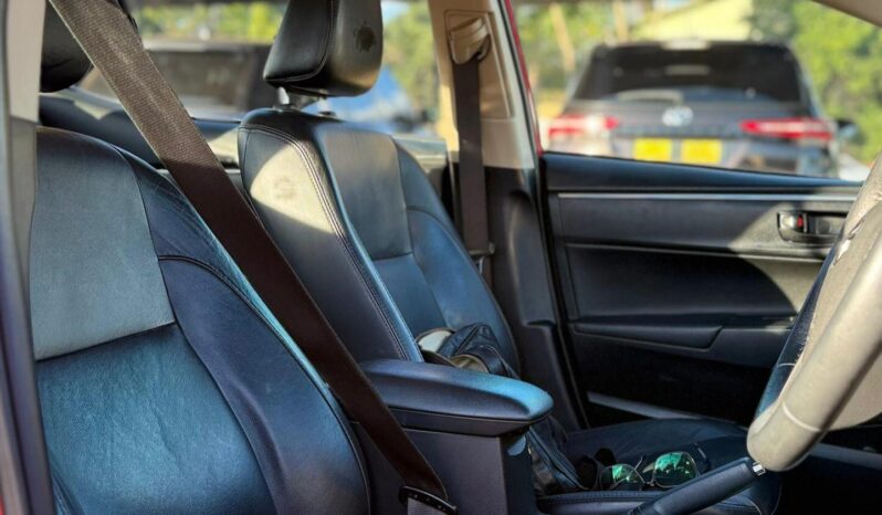 
								2015 Toyota Corolla Altis full									