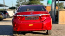 
										2015 Toyota Corolla Altis full									