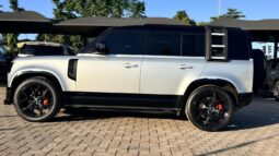 2023 Land Rover Defender 110 D300