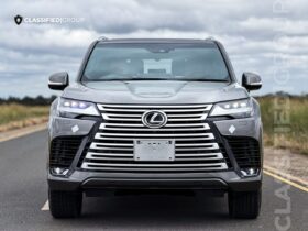 2024 LEXUS LX 600