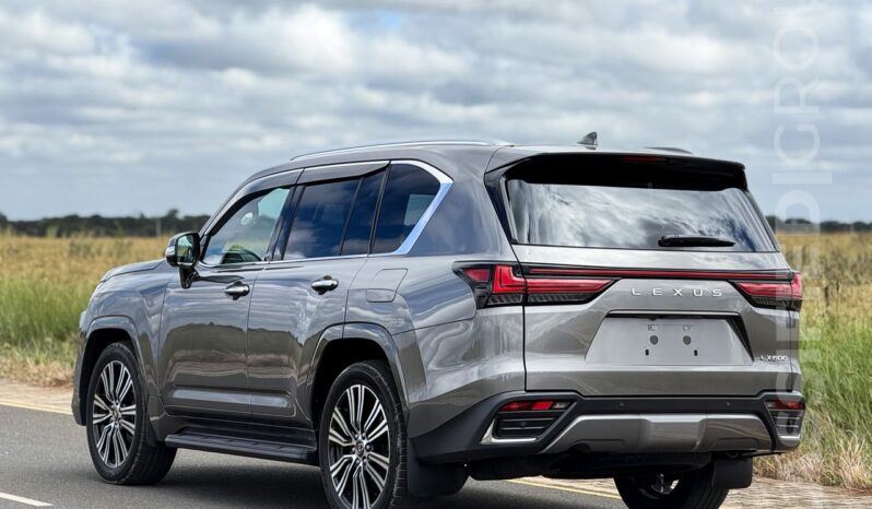 
								2024 LEXUS LX 600 full									