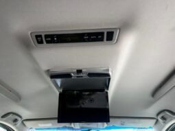 
										Unregistered 2010 Toyota Veilfire full									