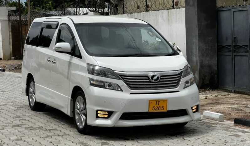 
								Unregistered 2010 Toyota Veilfire full									