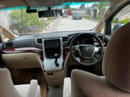 
										Unregistered 2011 Toyota Alphard full									