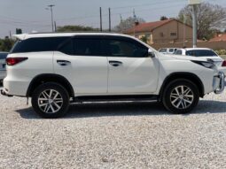 
										Toyota Fortuner full									