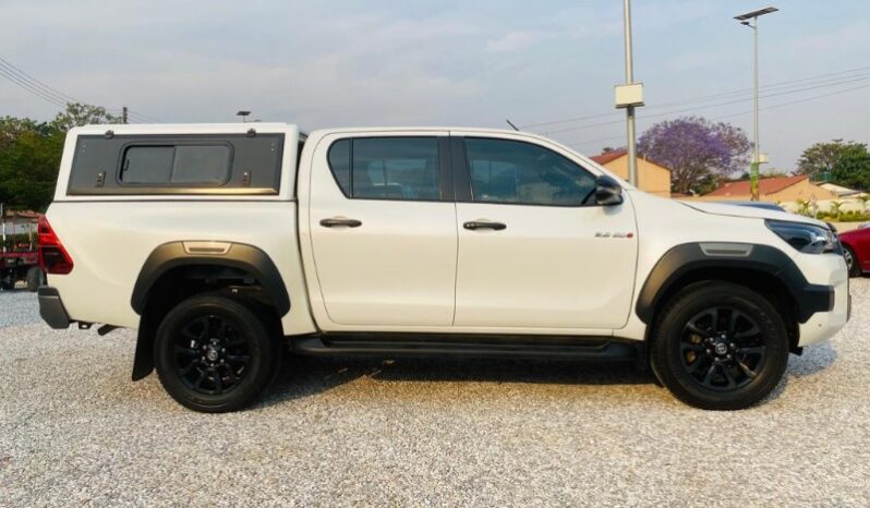 
								Toyota Hilux Legend RS 2022 full									