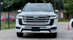 2024 Toyota Land Cruiser 300 ZX