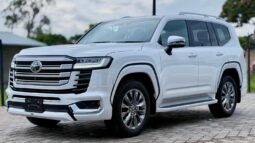 2024 Toyota Land Cruiser 300 ZX