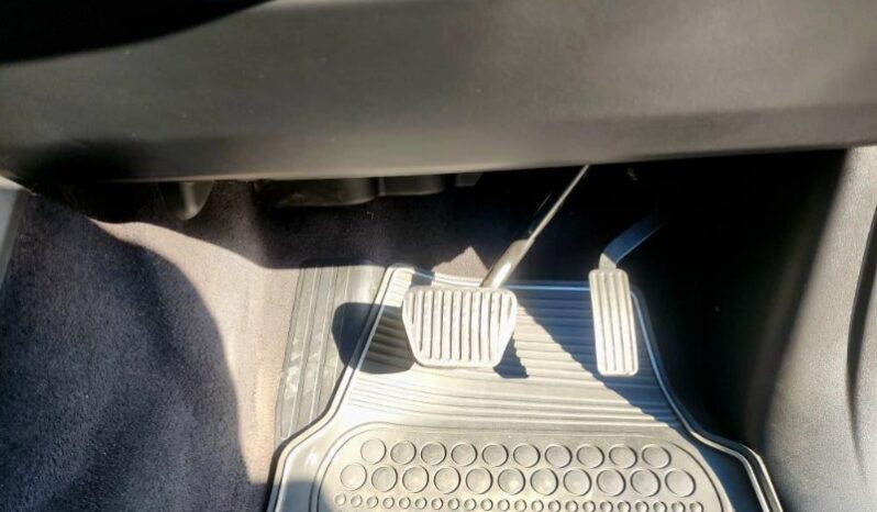 
								Used 2015 Range Rover Sport full									