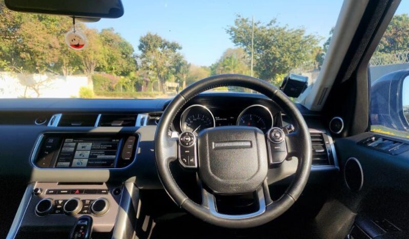 
								Used 2015 Range Rover Sport full									