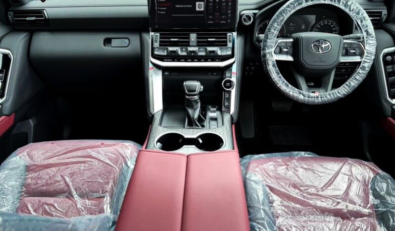 
								2023 Toyota Land Cruiser 300 GR Sport full									