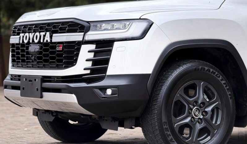 
								2023 Toyota Land Cruiser 300 GR Sport full									